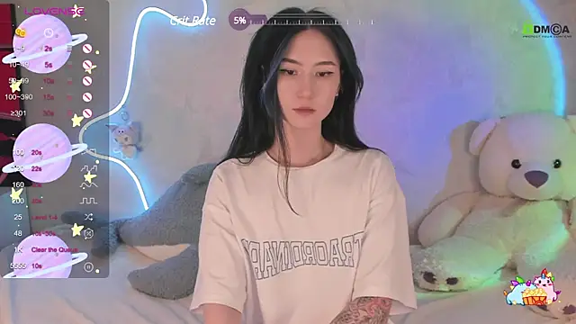 Snapshot of EmmaHixLove chatting on February 15, 2025, 6:23 pm EmmaHixLove online show from February 15, 2025, 6:23 pm