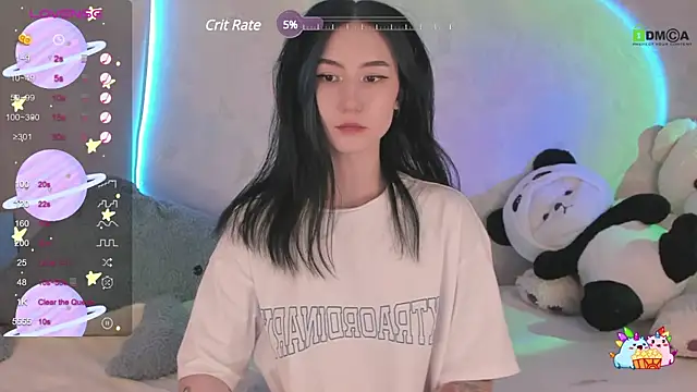 Snapshot of EmmaHixLove chatting on February 19, 2025, 8:10 pm EmmaHixLove online show from February 19, 2025, 8:10 pm
