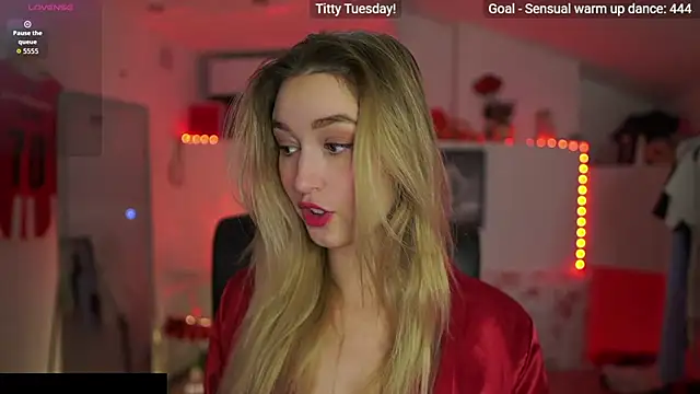 Snapshot of Alexis___Texas chatting on December 2, 2025, 2:19 pm Alexis Texas online show from December 2, 2025, 2:19 pm