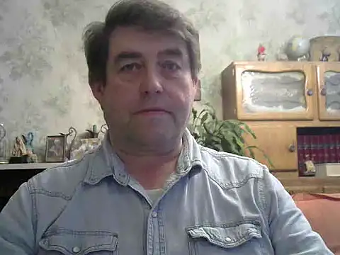 sympatrique online show from December 12, 2024, 5:04 pm