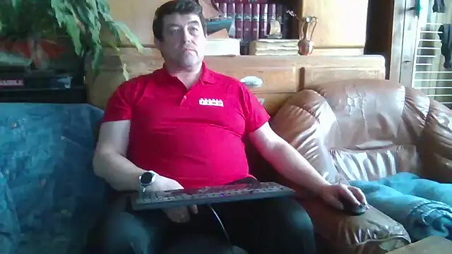 Snapshot of sympatrique chatting on October 12, 2025, 3:57 pm sympatrique online show from October 12, 2025, 3:57 pm