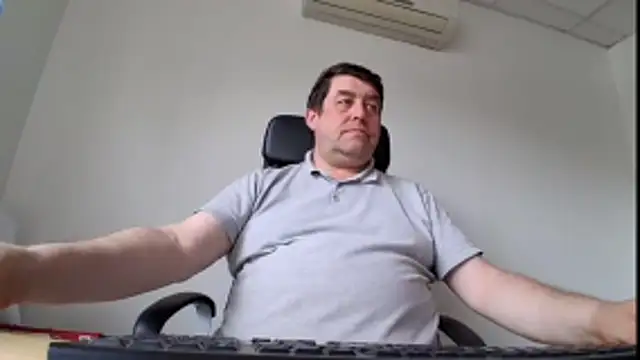 Snapshot of sympatrique chatting on May 31, 2026, 1:50 pm sympatrique online show from May 31, 2026, 1:50 pm