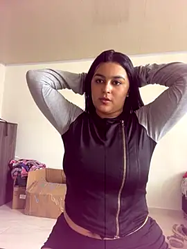 Snapshot of alina_stark chatting on September 27, 2025, 5:30 pm alina stark online show from September 27, 2025, 5:30 pm