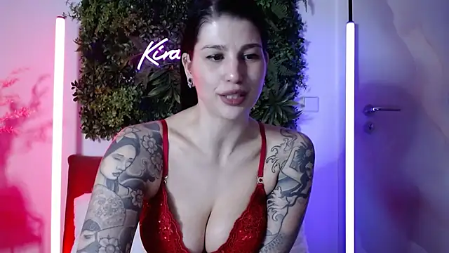 KiraKane1 online show from February 13, 2025, 8:38 am