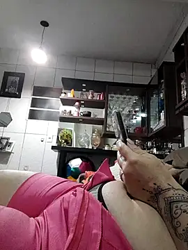 Snapshot of marcialoira chatting on October 23, 2025, 11:47 pm marcialoira online show from October 23, 2025, 11:47 pm