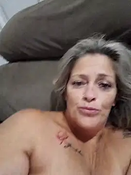 Snapshot of marcialoira chatting on March 9, 2025, 11:56 pm marcialoira online show from March 9, 2025, 11:56 pm