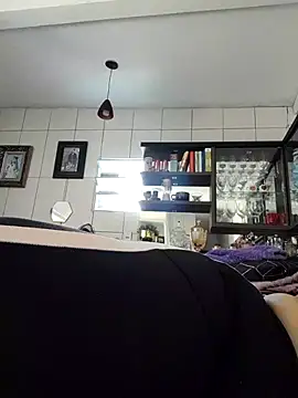 marcialoira online show from November 11, 2025, 6:58 pm