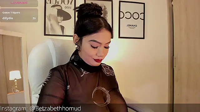 BetzabethHomud0 online show from December 1, 2024, 7:41 pm