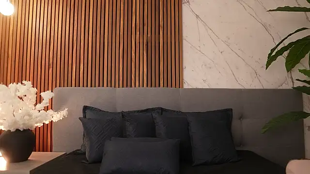 Amelia Rouse online show from December 3, 2025, 8:08 pm