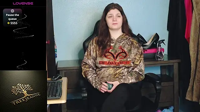 TreeJeanne online show from January 5, 2026, 5:38 pm