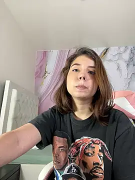 Lia sex69 online show from March 3, 2025, 3:11 pm