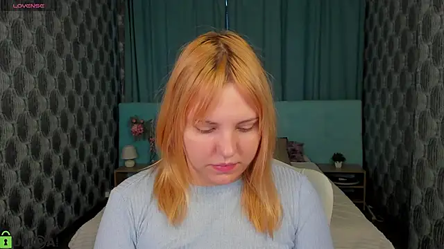 Snapshot of Stacy_Luv chatting on September 13, 2025, 1:05 am Stacy Luv online show from September 13, 2025, 1:05 am