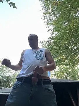 SchwuleHure online show from September 19, 2025, 4:55 pm