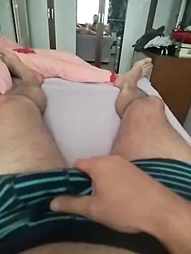 xozox online show from February 1, 2025, 5:39 am