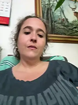 sylviahhh online show from June 14, 2026, 12:40 am
