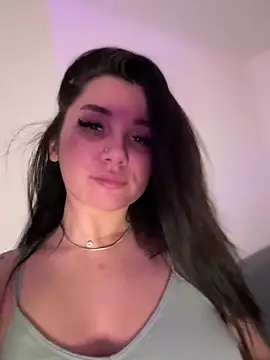 Snapshot of babyyboomm chatting on February 1, 2026, 3:27 am babyyboomm online show from February 1, 2026, 3:27 am