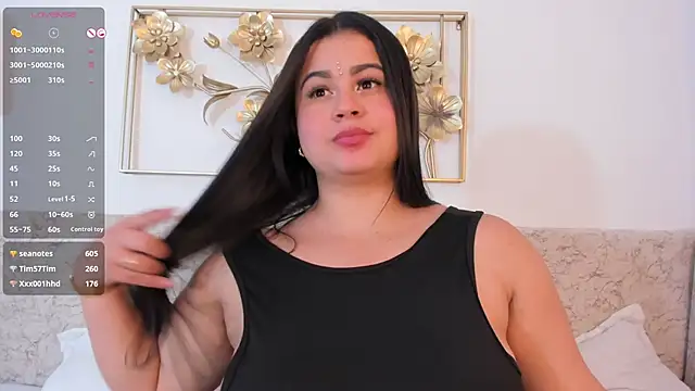 miahkumar online show from February 25, 2025, 12:47 am