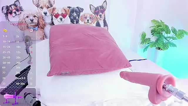 Snapshot of ashley_nicoll chatting on October 31, 2025, 2:02 pm ashley nicoll online show from October 31, 2025, 2:02 pm