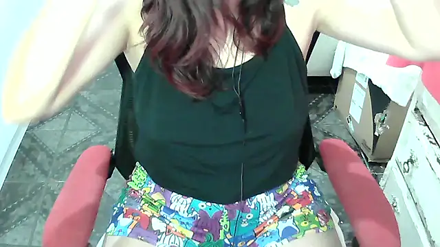 ManuEscarlate13 online show from March 26, 2026, 2:10 am