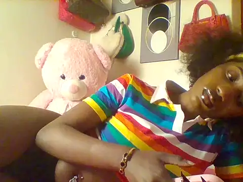 Queeen model online show from October 10, 2025, 5:14 pm