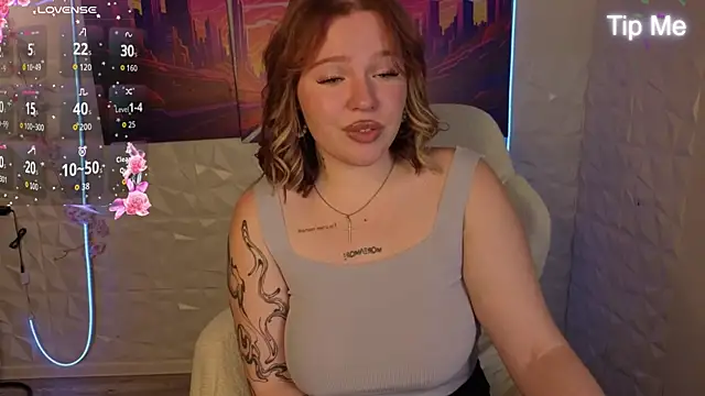 Snapshot of Naomi_B1ack chatting on July 10, 2026, 1:05 am Naomi B1ack online show from July 10, 2026, 1:05 am