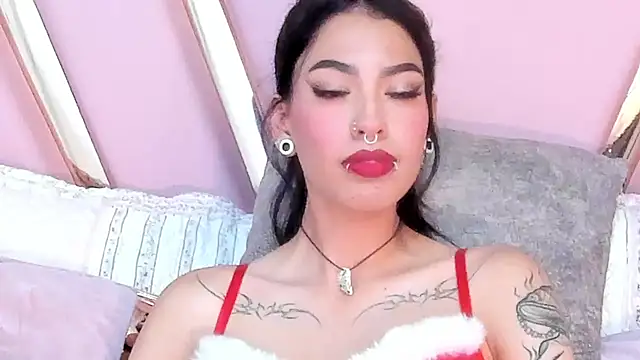 Eva Benely online show from December 24, 2024, 5:27 am