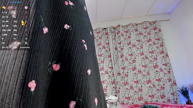 Snapshot of k_sensual chatting on March 10, 2025, 12:17 pm k sensual online show from March 10, 2025, 12:17 pm