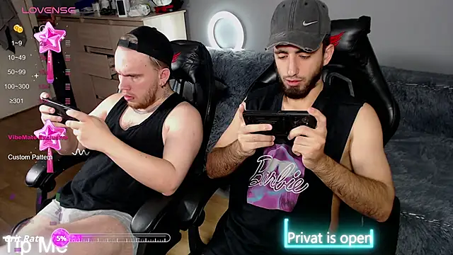 mikienn online show from October 23, 2025, 9:30 am