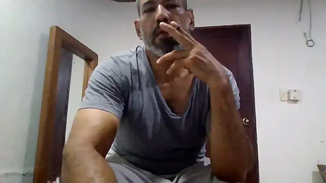 Snapshot of jackbigcock11 chatting on February 22, 2025, 3:12 am jackbigcock11 online show from February 22, 2025, 3:12 am