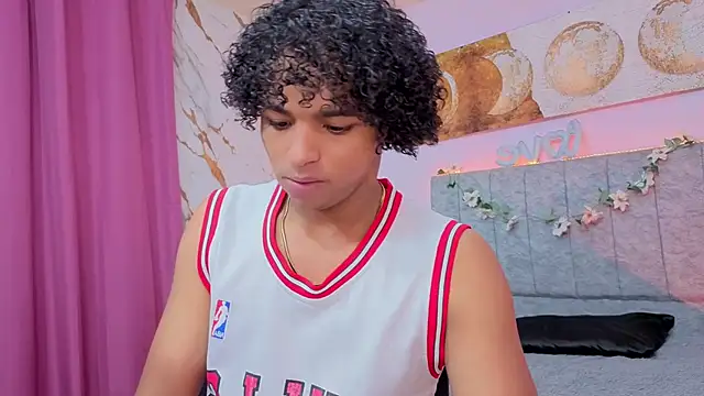 Noah Smith04 online show from March 4, 2026, 12:46 pm