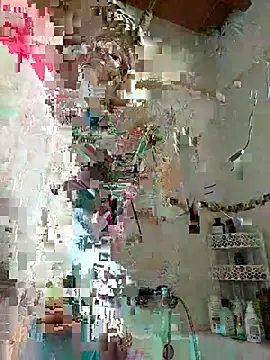 BecciDeluxe online show from September 27, 2025, 12:00 pm