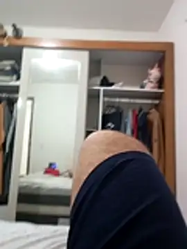 Snapshot of rocharly chatting on February 24, 2026, 5:41 am rocharly online show from February 24, 2026, 5:41 am