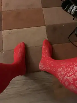 Snapshot of footsy35 chatting on January 15, 2026, 10:46 pm footsy35 online show from January 15, 2026, 10:46 pm