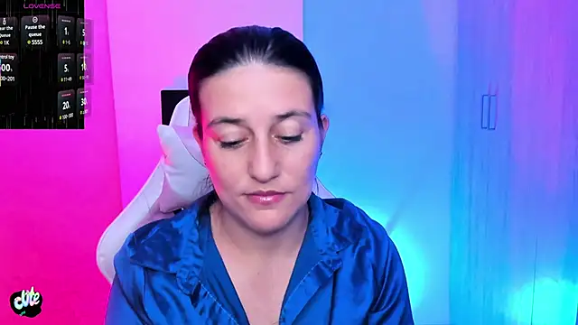 Saskyaa online show from March 12, 2025, 2:34 pm