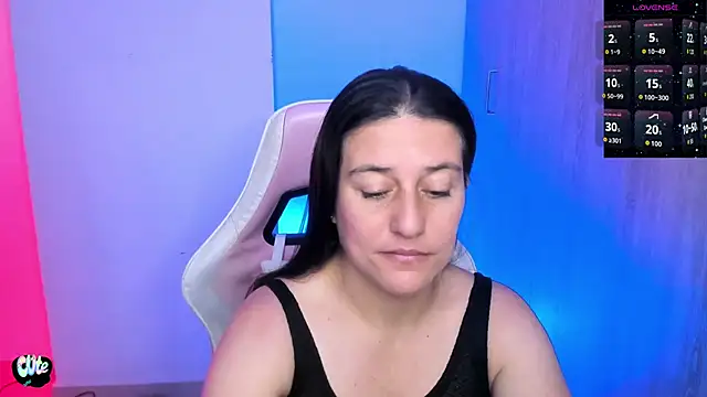 Saskyaa online show from July 1, 2026, 3:34 pm
