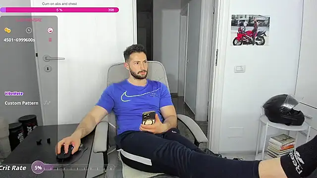 ZackFraser online show from June 2, 2026, 9:04 pm