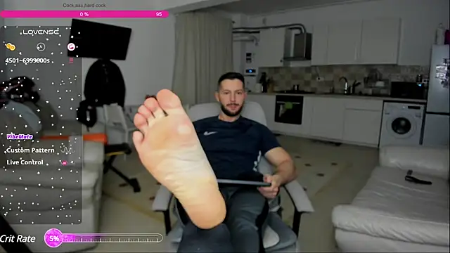 ZackFraser online show from February 9, 2025, 5:08 am