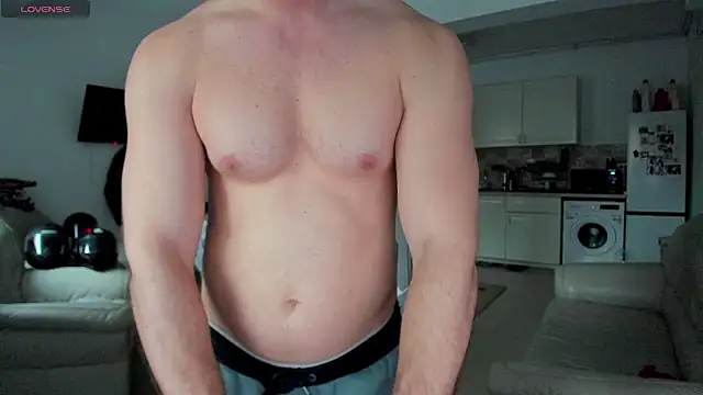 ZackFraser online show from November 10, 2025, 9:25 am