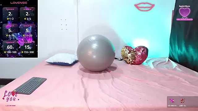 cleopatraa online show from February 8, 2025, 8:21 pm