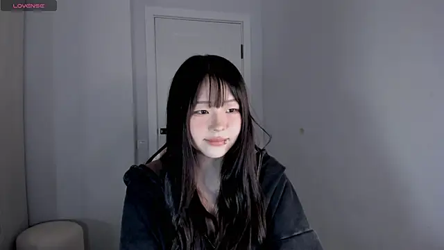 Snapshot of hee_young11 chatting on October 24, 2025, 11:09 am hee young11 online show from October 24, 2025, 11:09 am