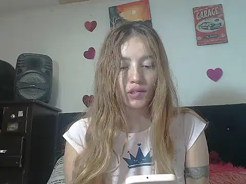 valerivegass online show from November 9, 2025, 1:37 pm