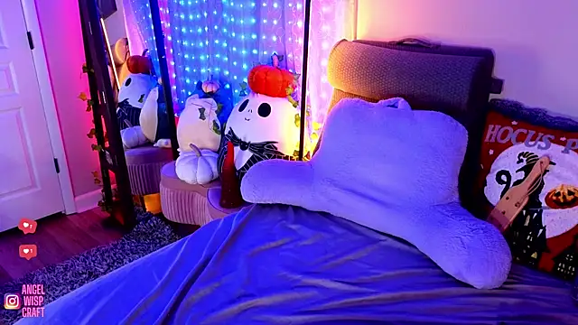 Angel-Lewd-Cake online show from January 16, 2025, 8:43 am