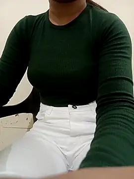 Snapshot of sweet_jia23 chatting on November 5, 2025, 5:10 am sweet jia23 online show from November 5, 2025, 5:10 am