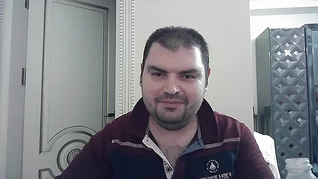 KIZLAZIMYaa online show from March 19, 2026, 5:35 pm