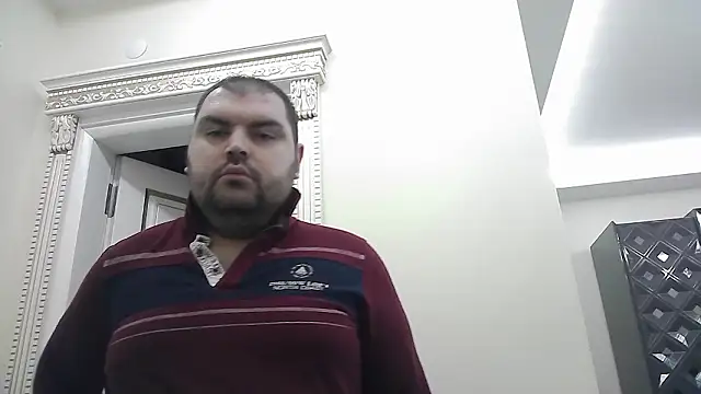 KIZLAZIMYaa online show from February 4, 2026, 7:53 pm