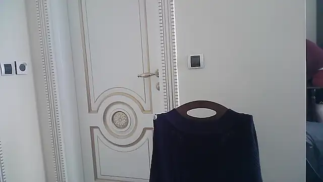 KIZLAZIMYaa online show from February 2, 2026, 12:15 pm