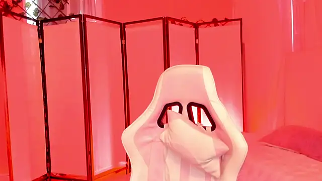 your khloe online show from December 16, 2025, 12:42 pm