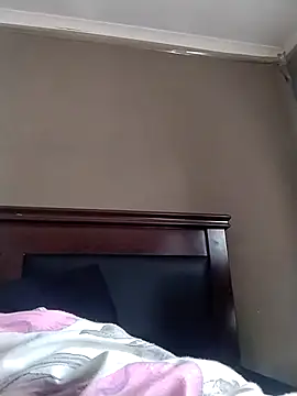 Snapshot of MATUREBUSSTY chatting on March 14, 2025, 8:32 am MATUREBUSSTY online show from March 14, 2025, 8:32 am