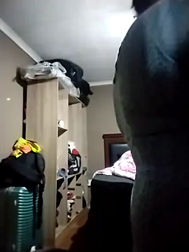 Snapshot of MATUREBUSSTY chatting on March 14, 2025, 2:42 am MATUREBUSSTY online show from March 14, 2025, 2:42 am