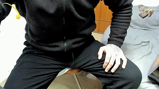 layneinchains online show from March 12, 2026, 10:36 pm